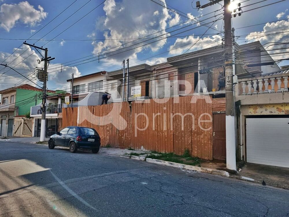 Casa à venda com 3 quartos, 130m² - Foto 1