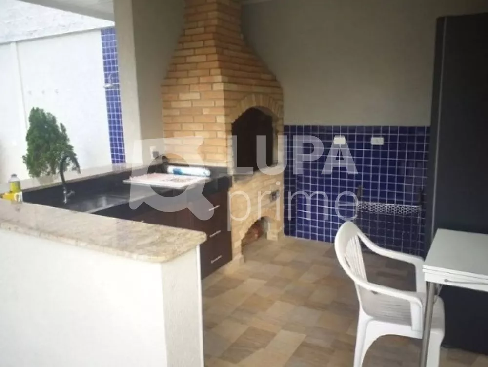 Casa à venda com 4 quartos, 550m² - Foto 13