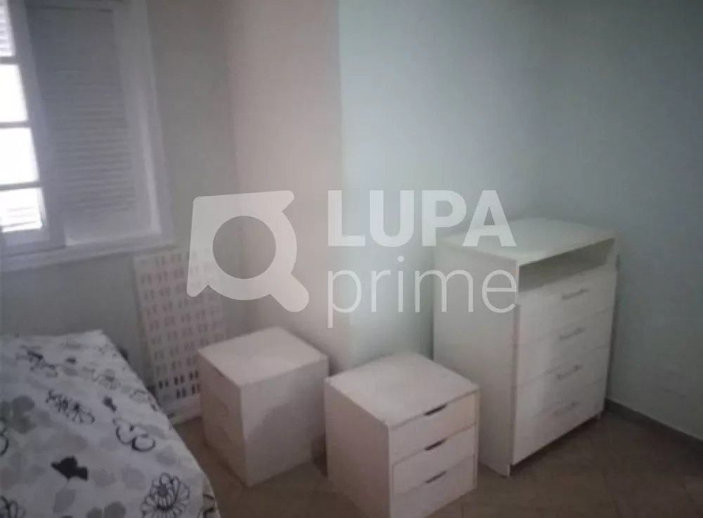 Casa à venda com 4 quartos, 550m² - Foto 10