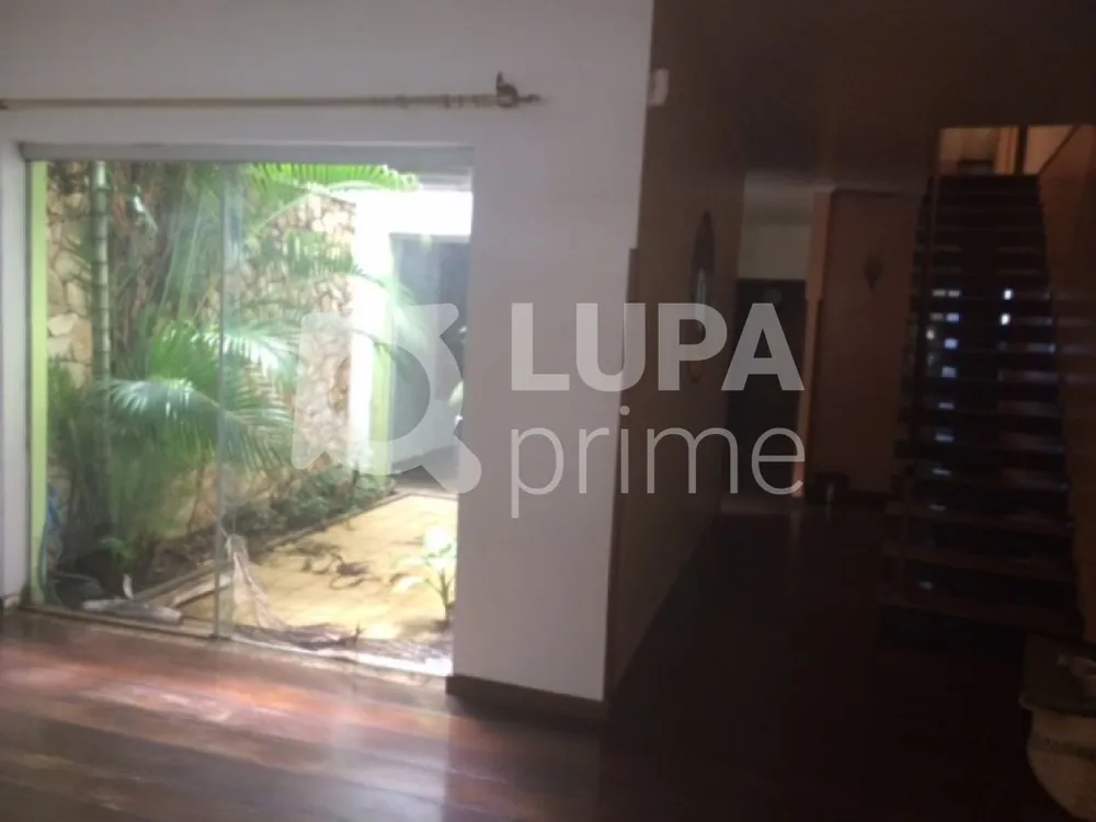 Casa, 3 quartos, 260 m² - Foto 9