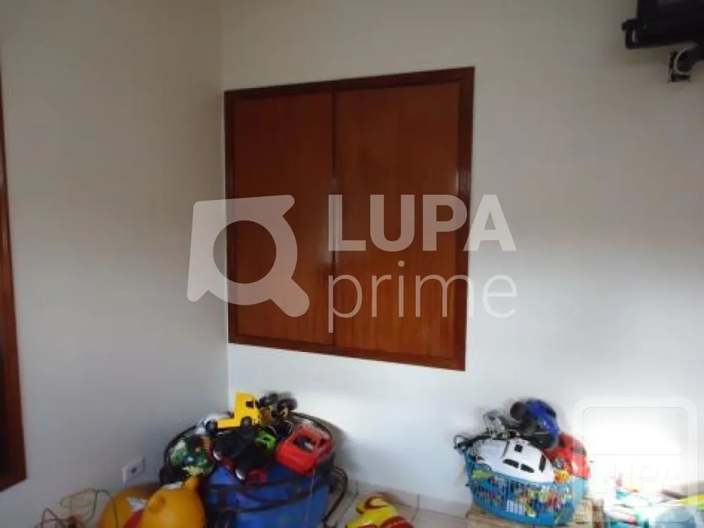 Casa, 3 quartos, 200 m² - Foto 11