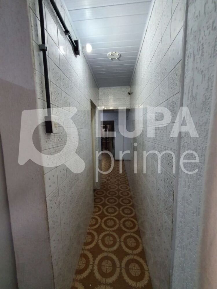 Casa, 2 quartos, 400 m² - Foto 1