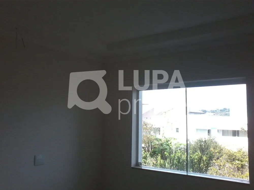 Casa, 4 quartos, 260 m² - Foto 12