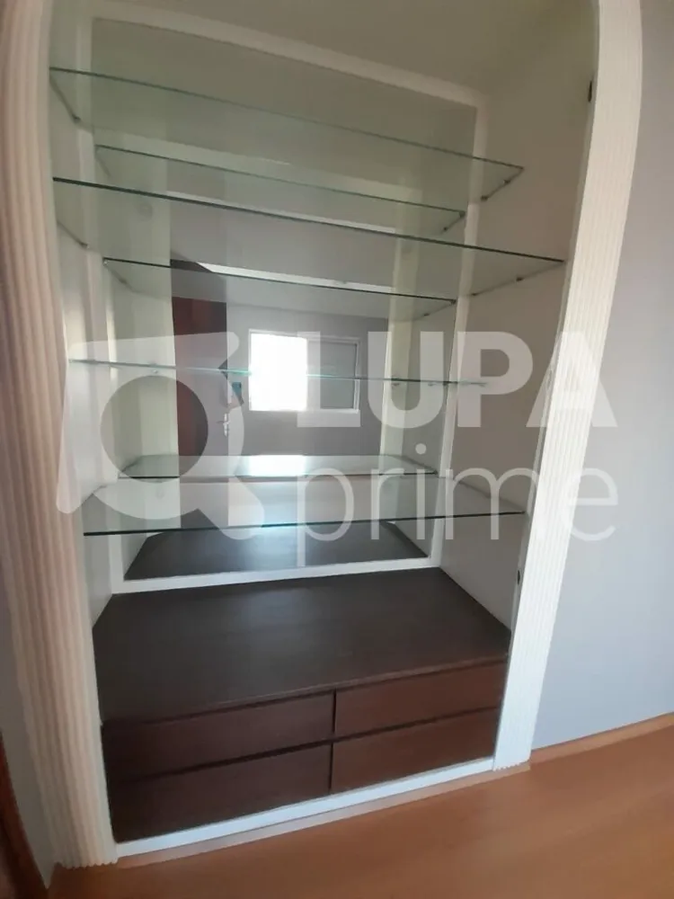 Apartamento, 3 quartos, 140 m² - Foto 11