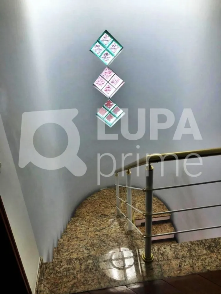 Casa, 3 quartos, 288 m² - Foto 1