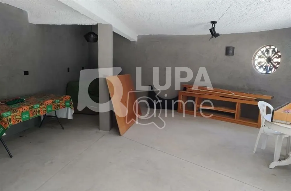 Casa, 3 quartos, 259 m² - Foto 5