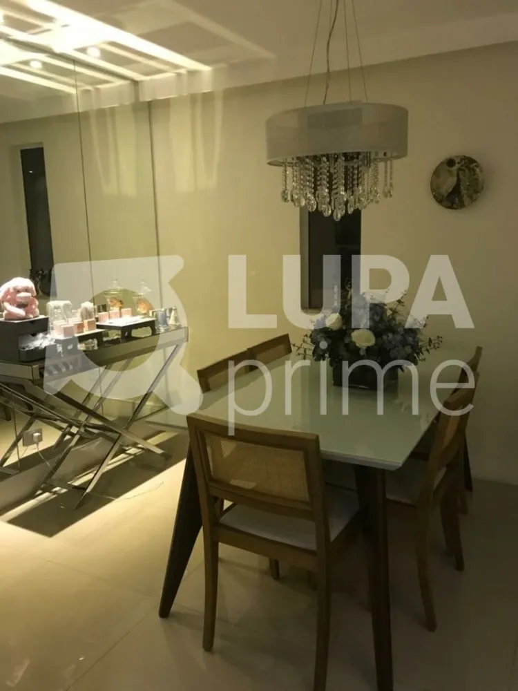 Casa, 3 quartos, 210 m² - Foto 4