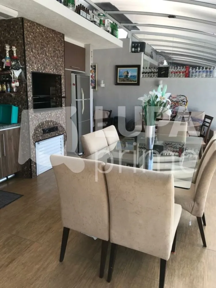 Casa, 3 quartos, 210 m² - Foto 10