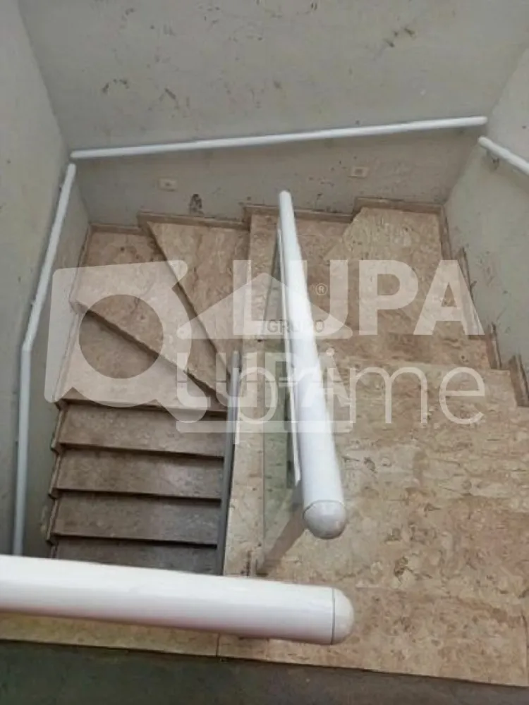 Casa, 5 quartos, 238 m² - Foto 3