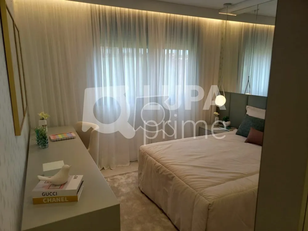 Apartamento, 3 quartos, 305 m² - Foto 1