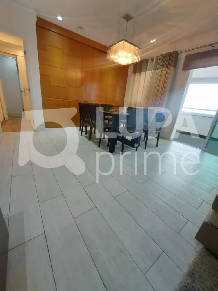 Apartamento à venda com 3 quartos, 145m² - Foto 1