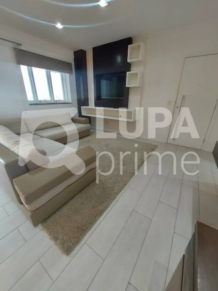 Apartamento à venda com 3 quartos, 145m² - Foto 2