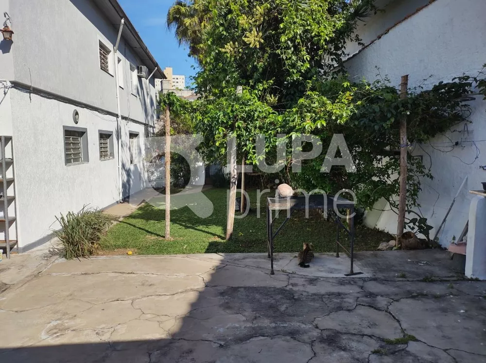 Casa à venda com 3 quartos, 220m² - Foto 3