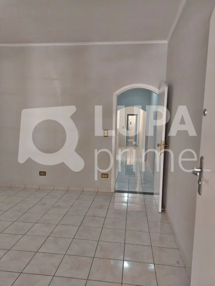 Casa, 4 quartos, 240 m² - Foto 9