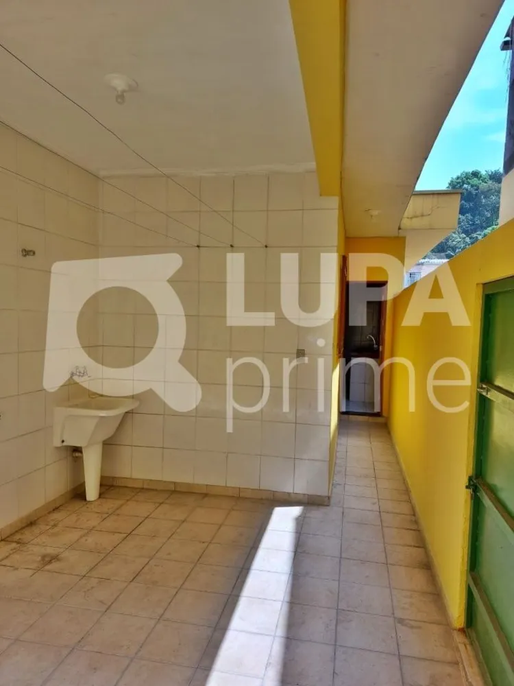 Casa, 4 quartos, 240 m² - Foto 11