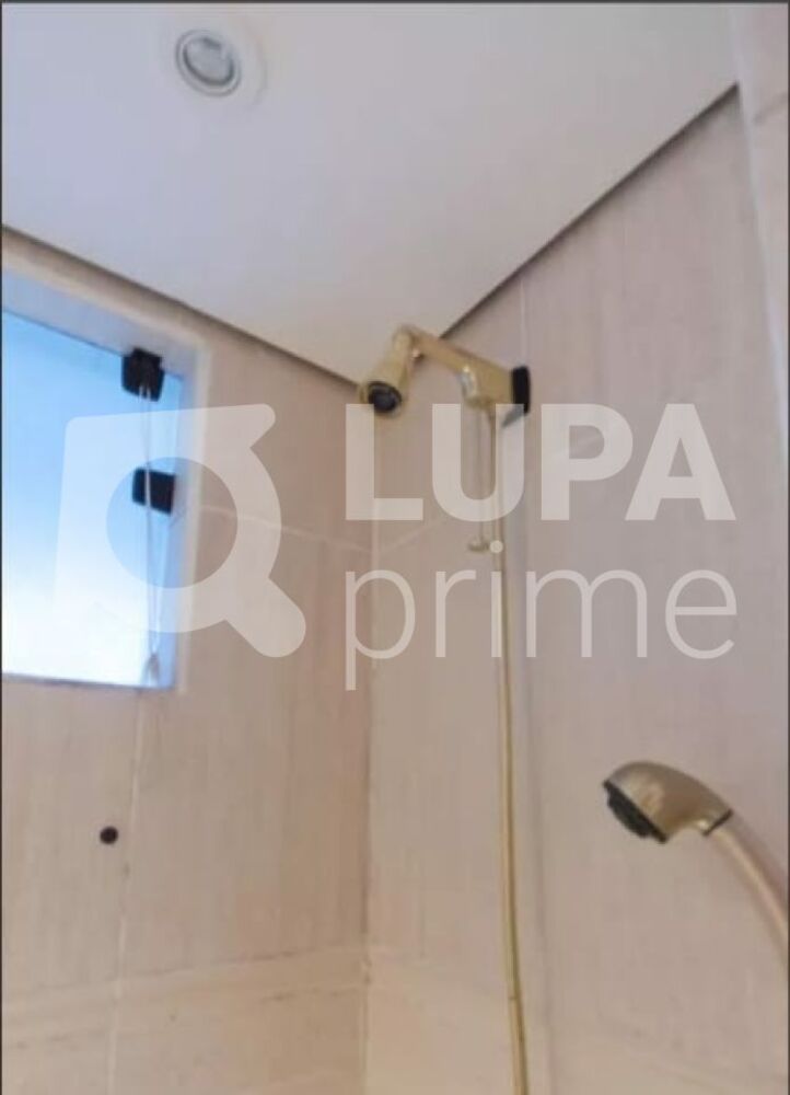 Apartamento à venda com 3 quartos, 210m² - Foto 18