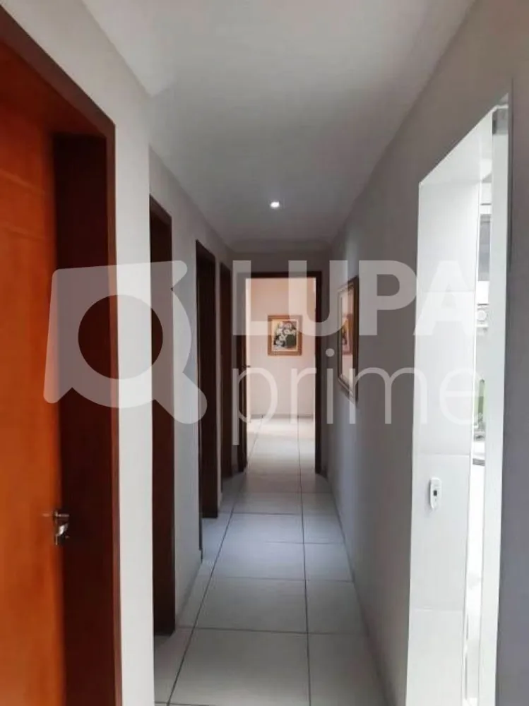 Casa, 5 quartos, 360 m² - Foto 1