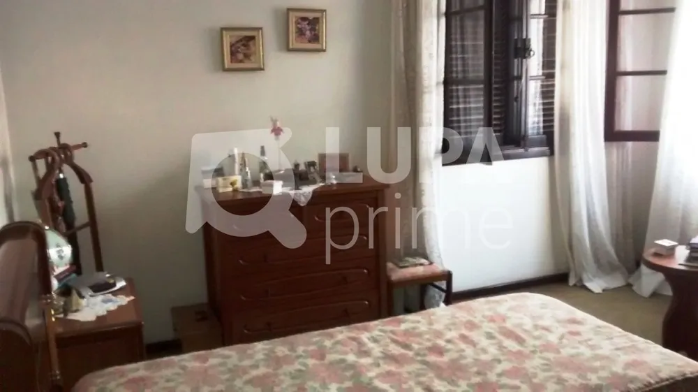 Casa, 5 quartos, 340 m² - Foto 1
