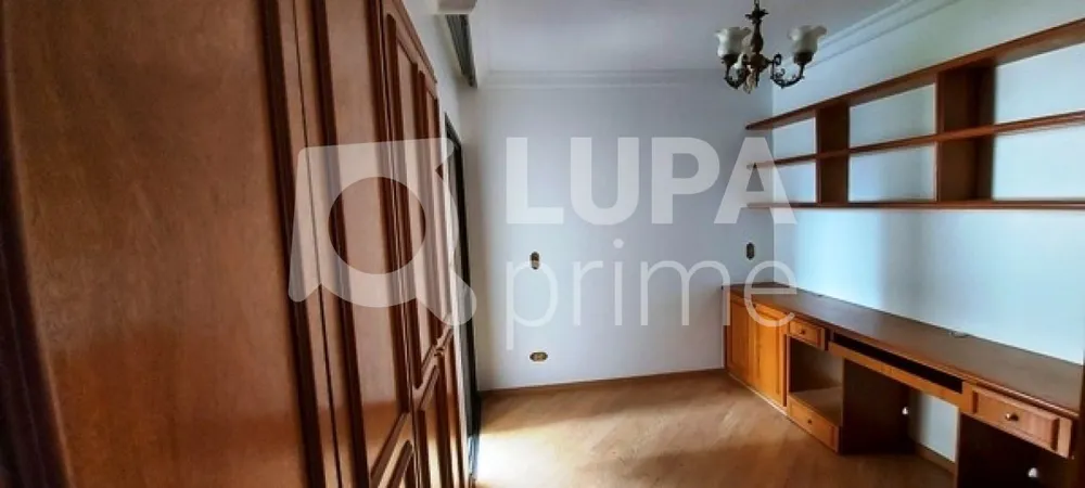 Apartamento, 3 quartos, 138 m² - Foto 1