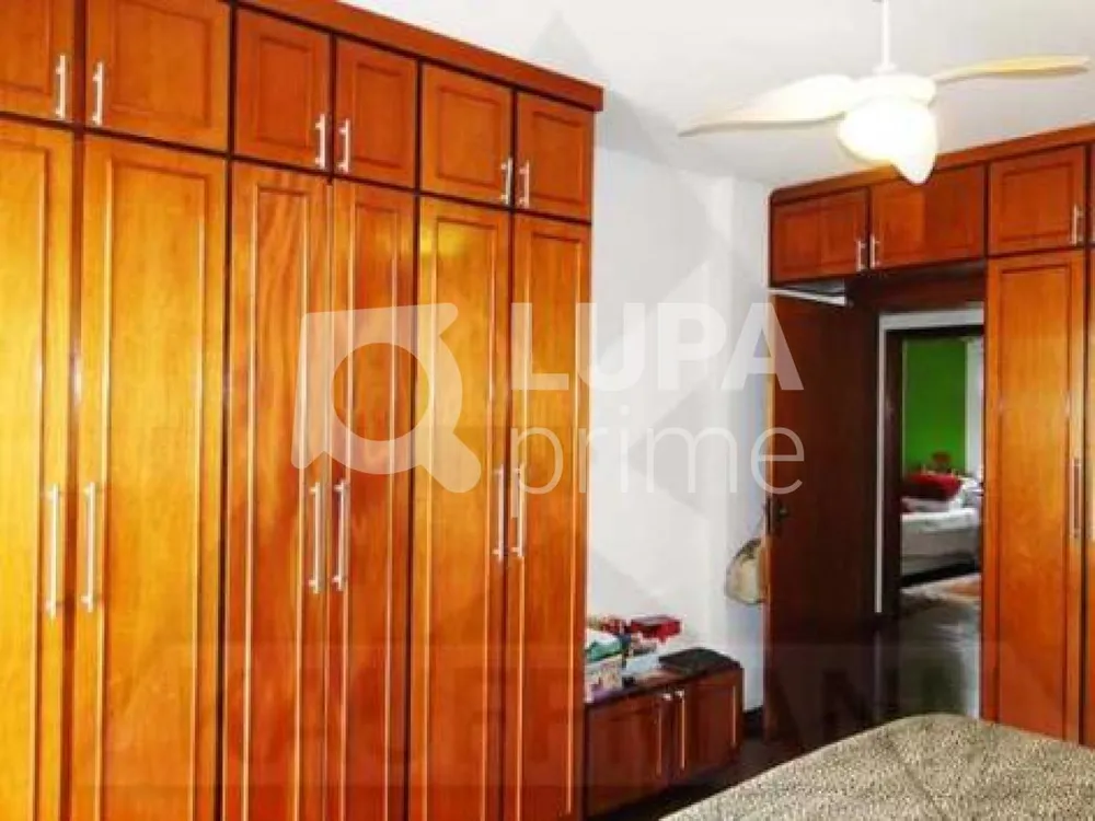 Apartamento, 3 quartos, 210 m² - Foto 11