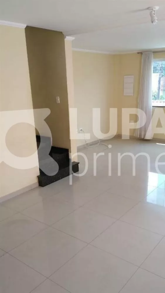 Casa à venda com 3 quartos, 120m² - Foto 2