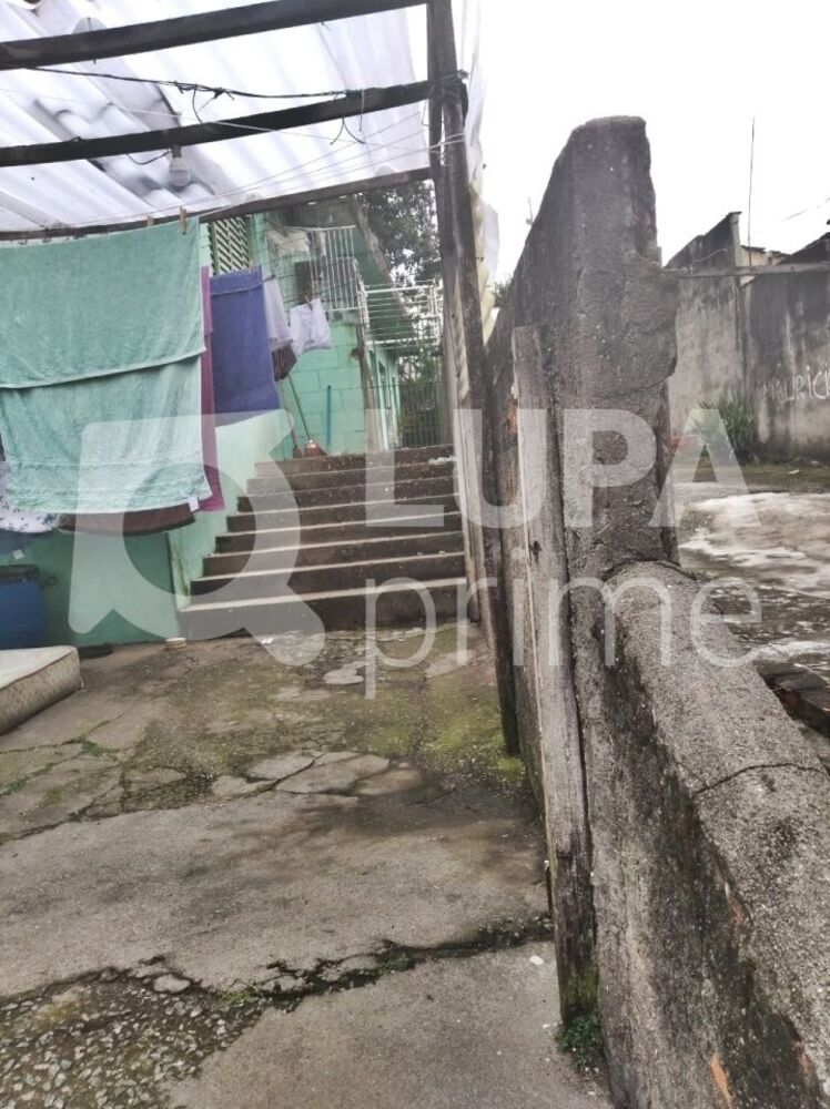 Casa à venda com 6 quartos, 160m² - Foto 6