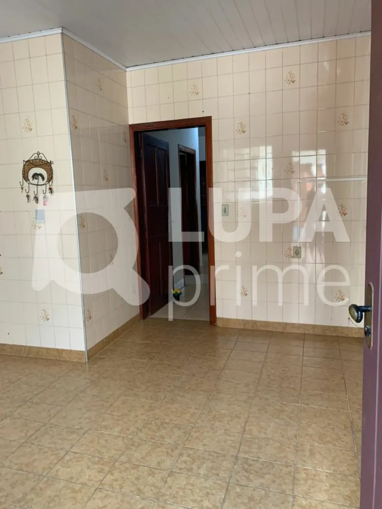 Casa, 3 quartos, 180 m² - Foto 14