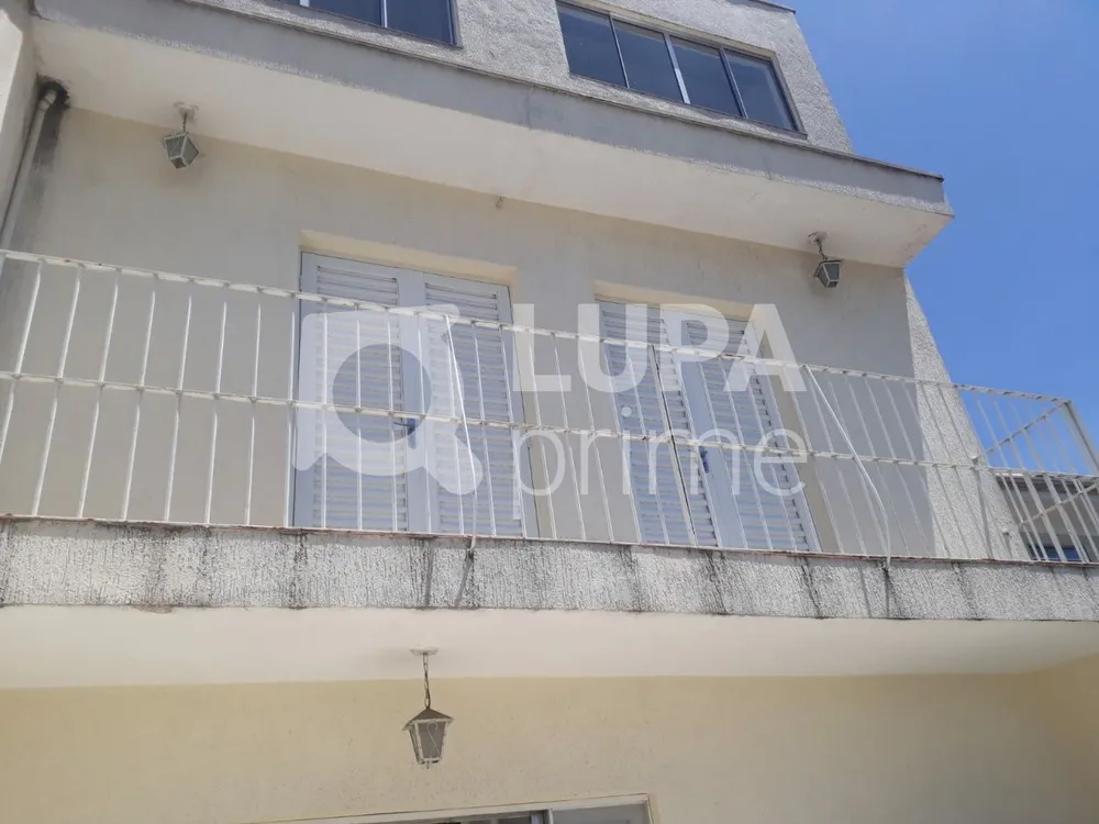 Casa, 3 quartos, 385 m² - Foto 1