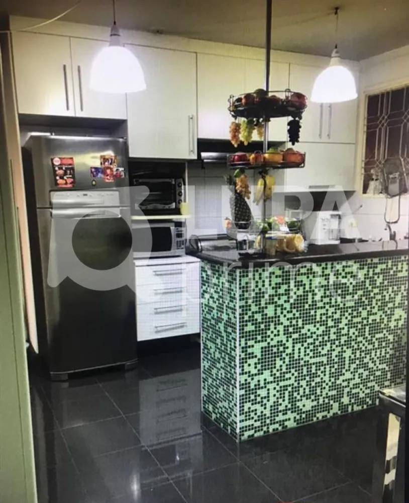 Casa, 3 quartos, 250 m² - Foto 2