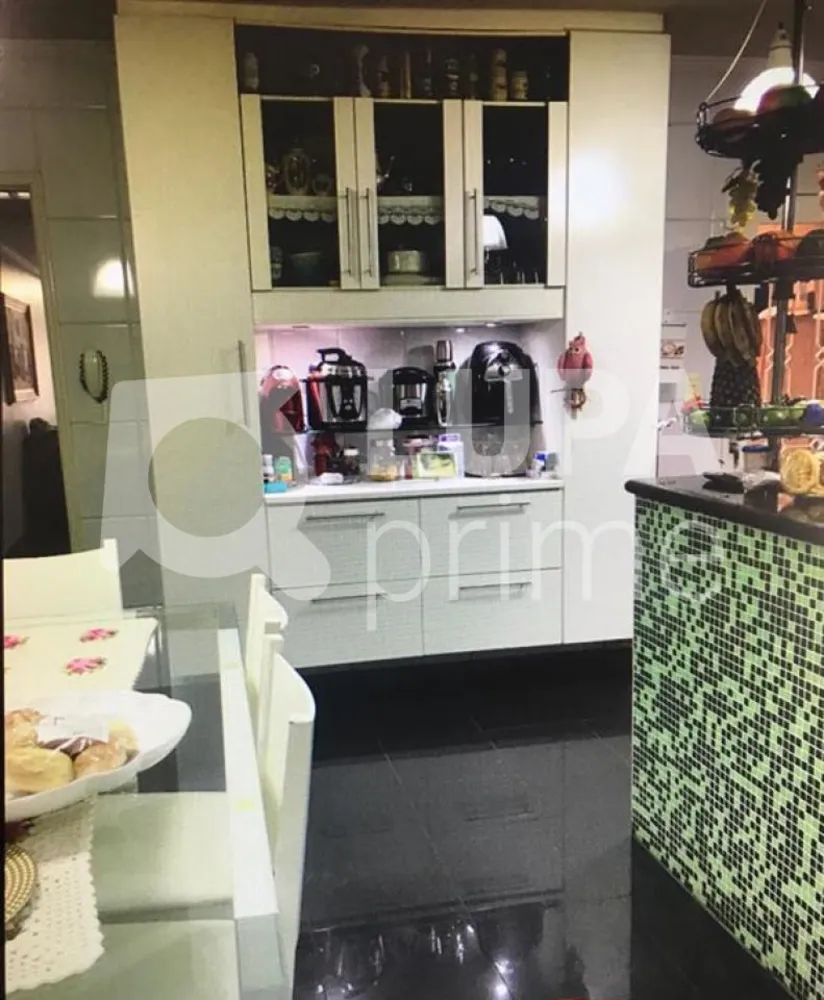 Casa, 3 quartos, 250 m² - Foto 1