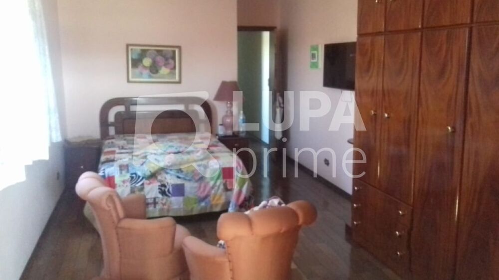 Casa, 3 quartos, 236 m² - Foto 6