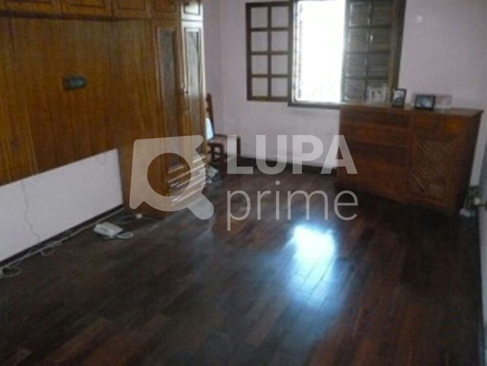 Casa, 3 quartos, 236 m² - Foto 4