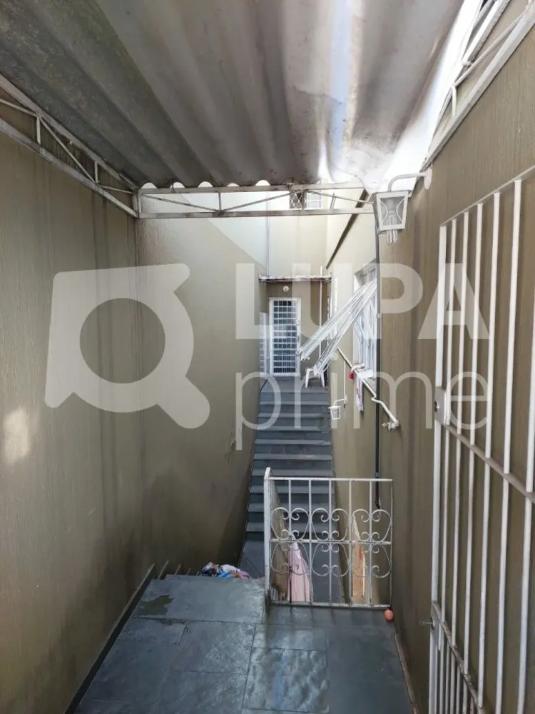 Casa, 3 quartos, 240 m² - Foto 1