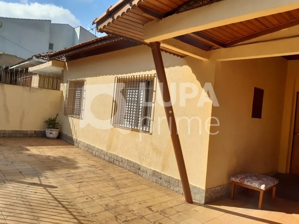 Casa, 6 quartos, 320 m² - Foto 2
