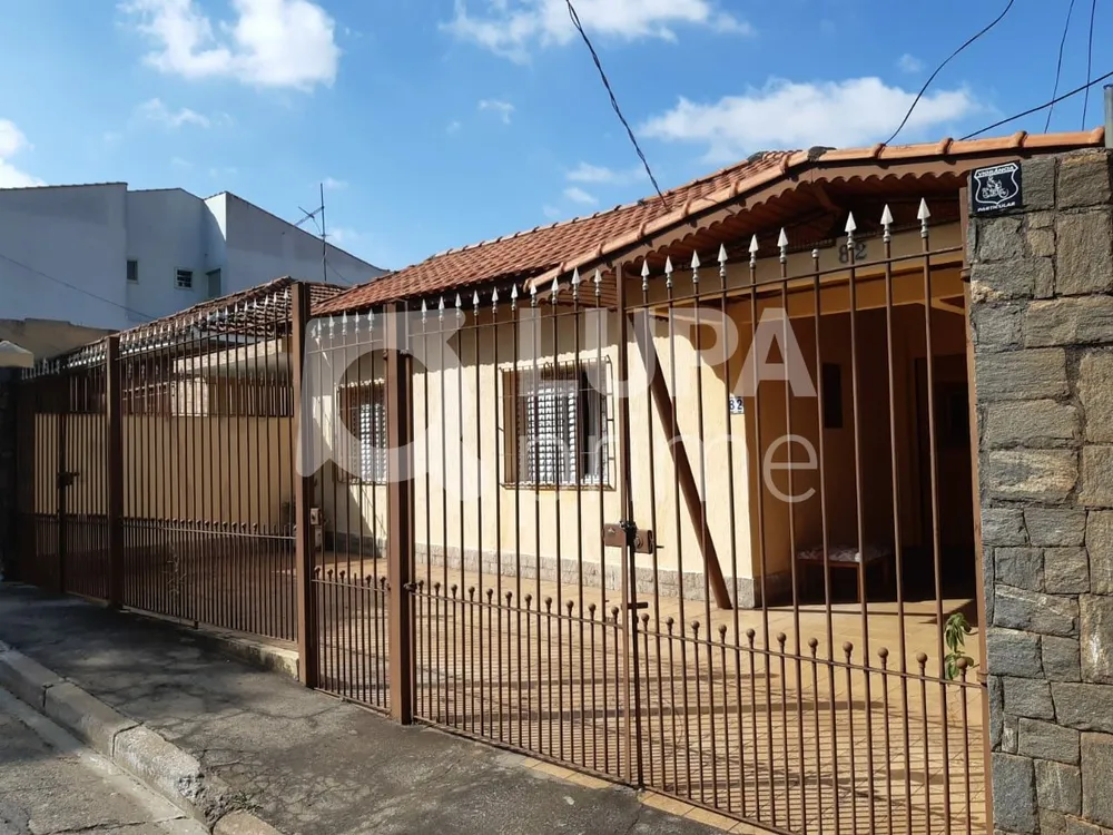 Casa, 6 quartos, 320 m² - Foto 1
