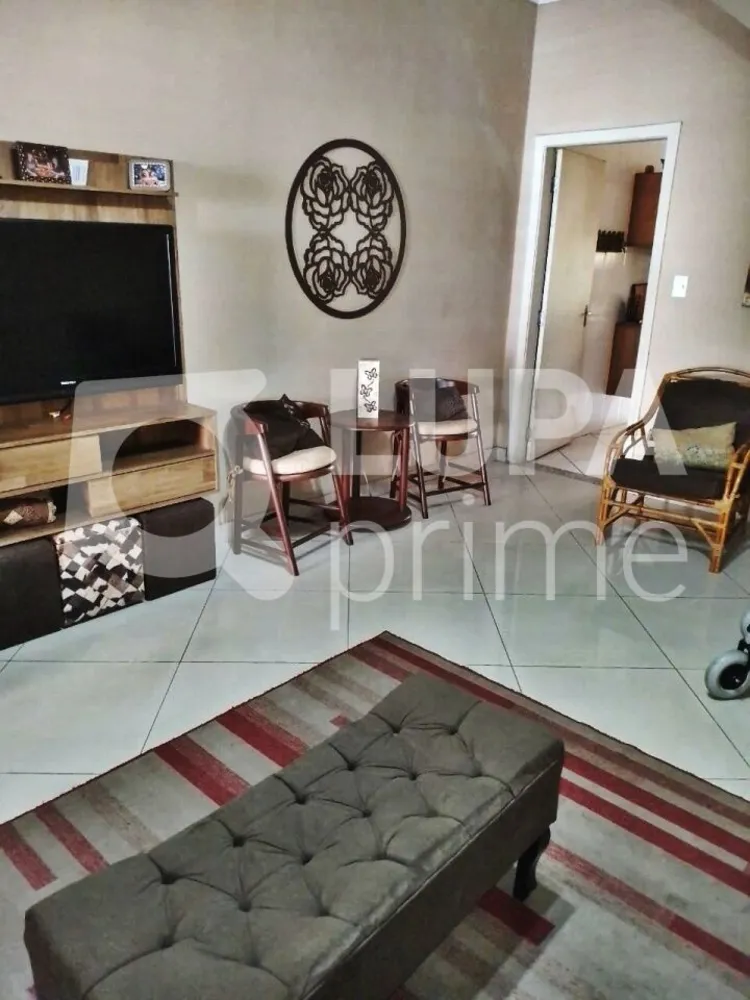 Casa, 3 quartos, 92 m² - Foto 1