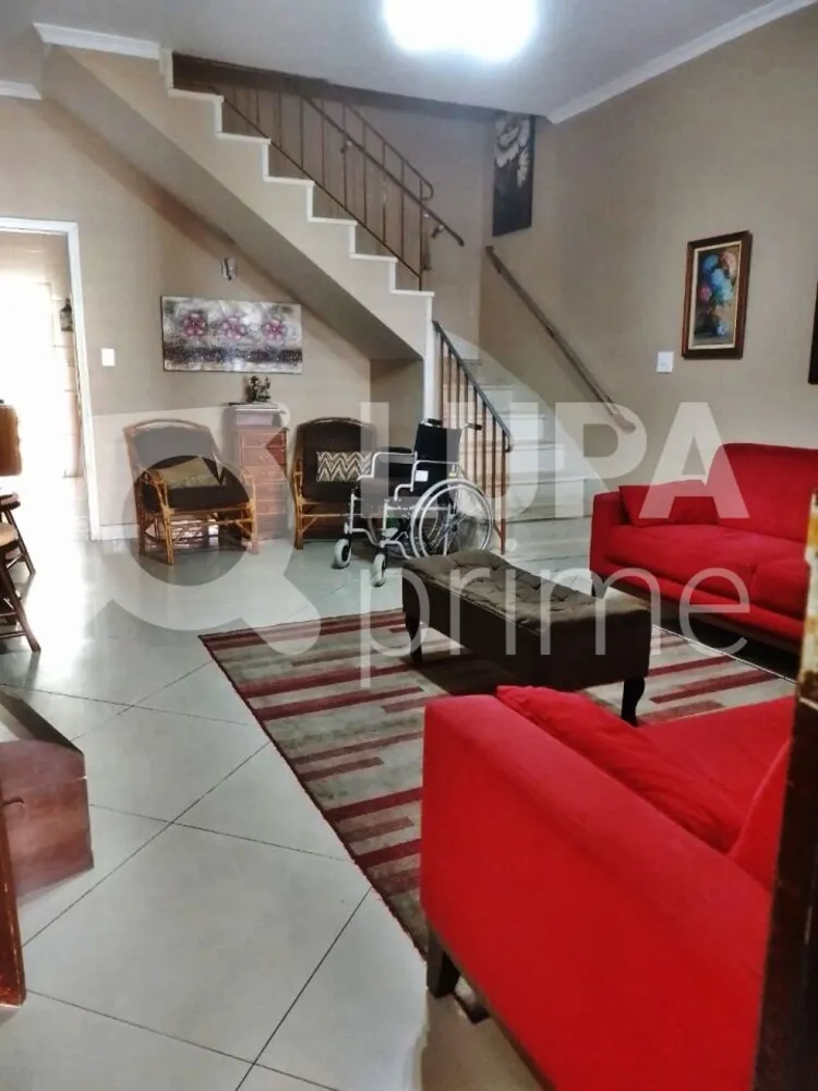 Casa, 3 quartos, 92 m² - Foto 2