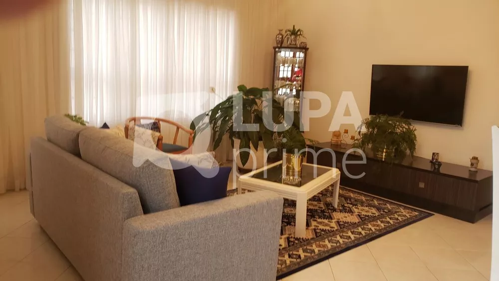 Casa de Condomínio à venda com 3 quartos, 197m² - Foto 1