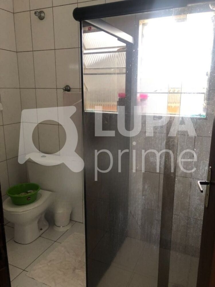 Casa, 5 quartos, 104 m² - Foto 2