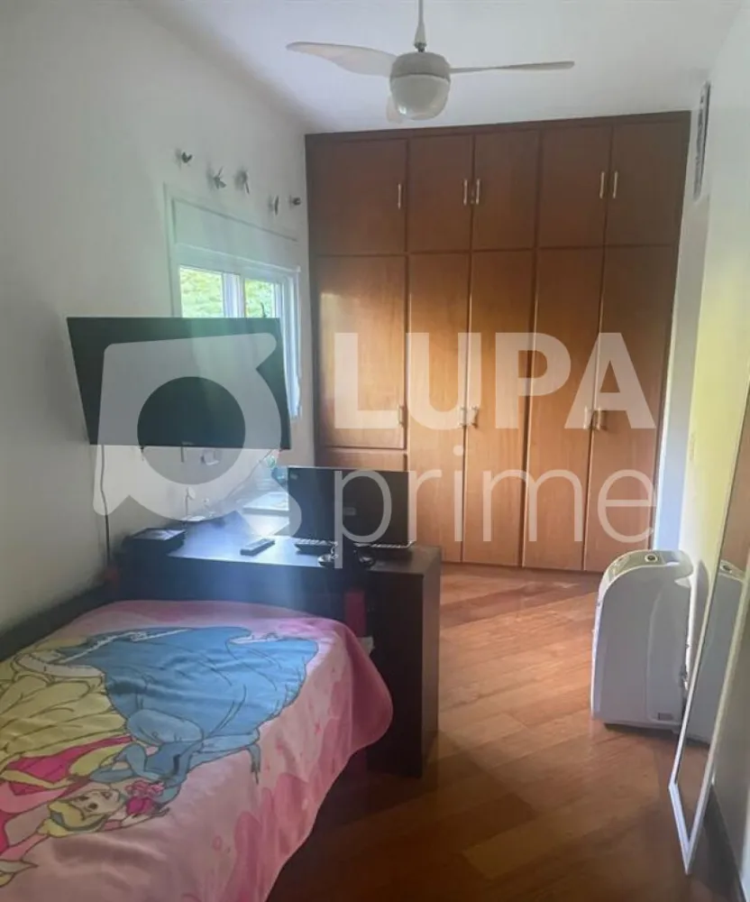 Casa, 4 quartos, 210 m² - Foto 11