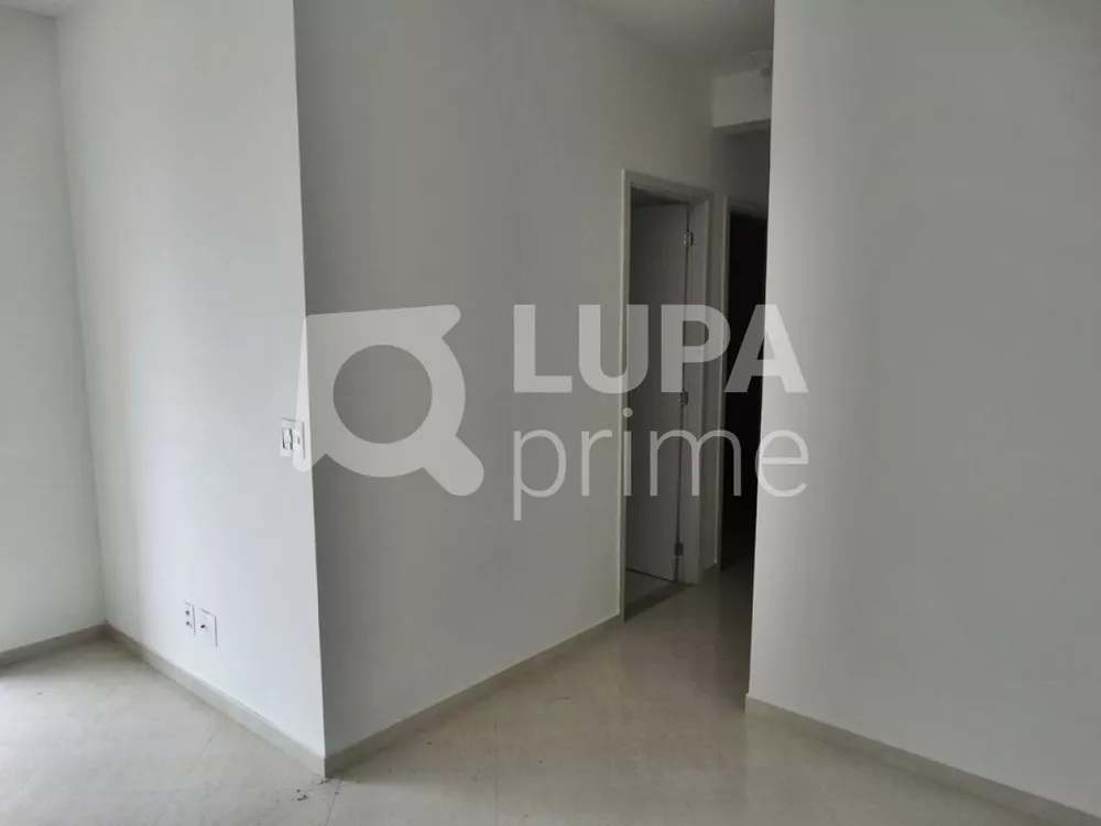 Casa à venda com 2 quartos, 120m² - Foto 2