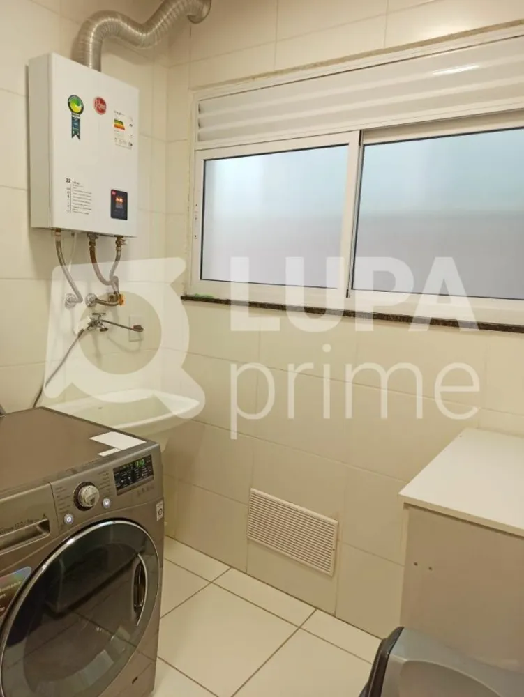 Apartamento, 3 quartos, 158 m² - Foto 2