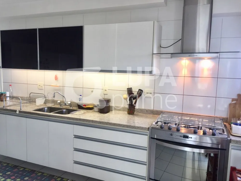 Apartamento, 3 quartos, 213 m² - Foto 6