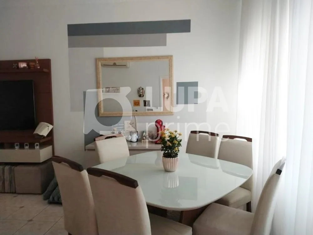 Casa, 3 quartos, 200 m² - Foto 6