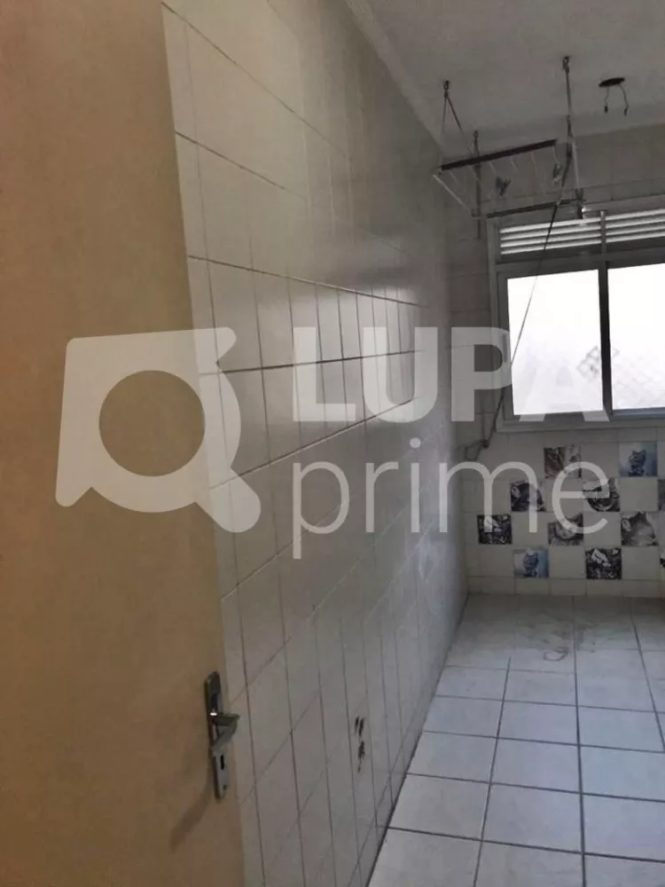 Apartamento à venda com 2 quartos, 56m² - Foto 13