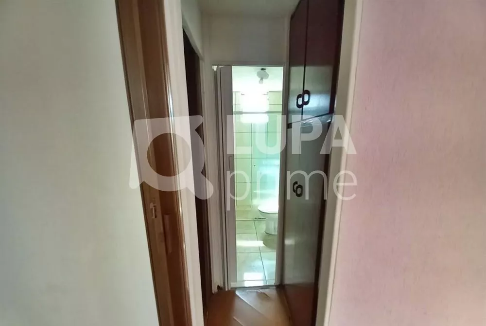 Apartamento à venda com 2 quartos, 50m² - Foto 4