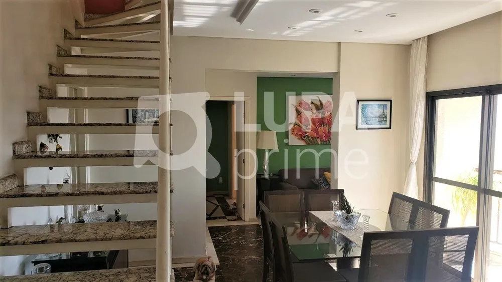 Apartamento, 4 quartos, 250 m² - Foto 1