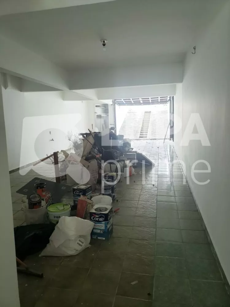 Casa à venda com 4 quartos, 290m² - Foto 3