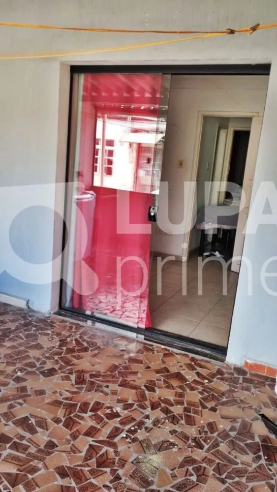 Casa, 2 quartos, 250 m² - Foto 3