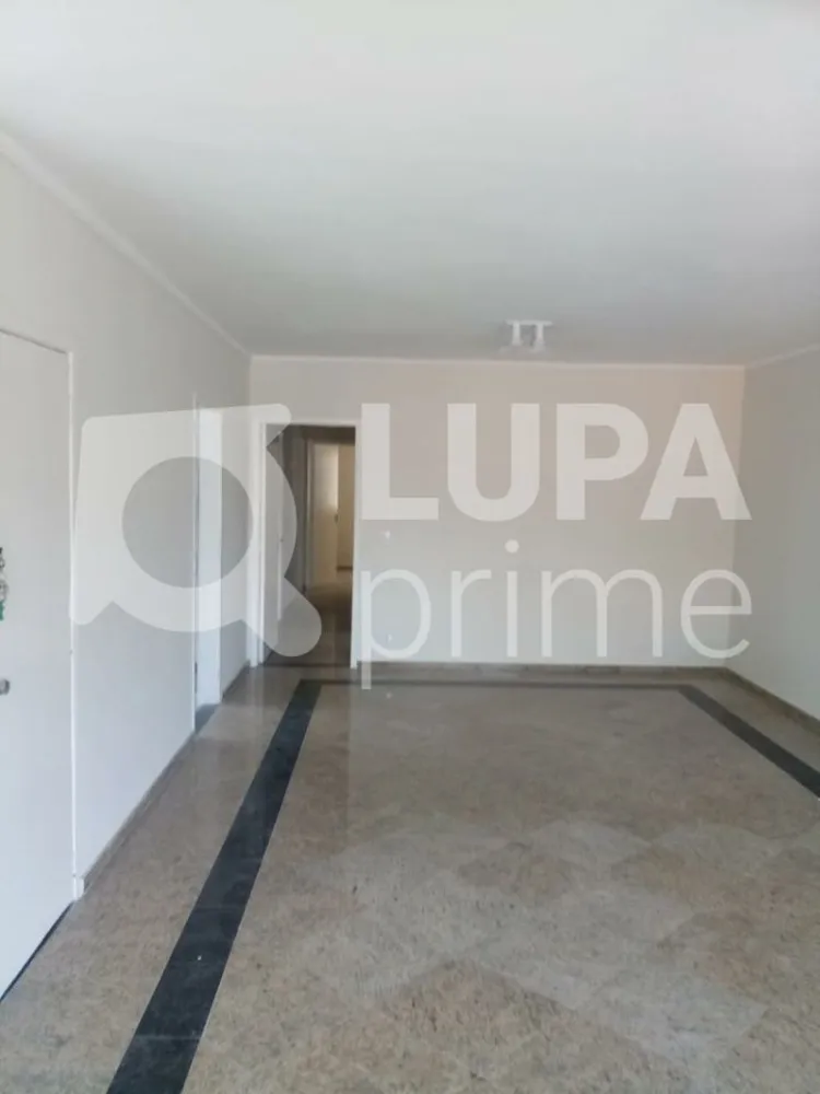 Casa, 3 quartos, 200 m² - Foto 13